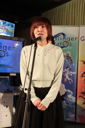 『ガンスリンガー ストラトス2』オープニングイベントに登壇した金元寿子