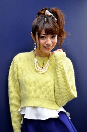 『赤×ピンク』芳賀優里亜インタビュー