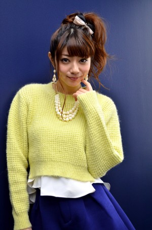 『赤×ピンク』芳賀優里亜インタビュー