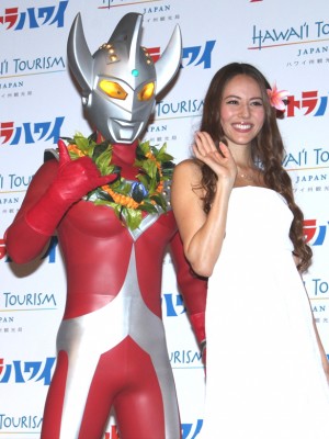 ウルトラマン、道端ジェシカ、道端ジェシカ&ウルトラマンファミリー トークセッションにて