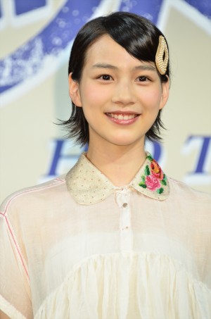 『ホットロード』製作報告会見に出席した能年玲奈