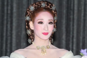 蘭乃はな、宝塚花組公演『エリザベート‐愛と死の輪舞(ロンド)‐』制作発表会にて