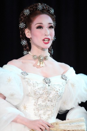 蘭乃はな、宝塚花組公演『エリザベート‐愛と死の輪舞(ロンド)‐』制作発表会にて