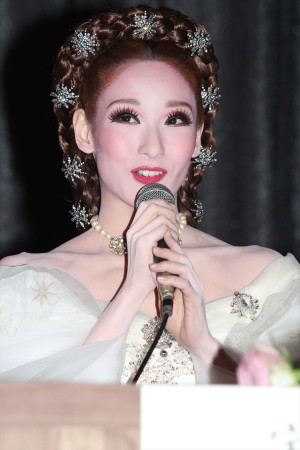 蘭乃はな、宝塚花組公演『エリザベート‐愛と死の輪舞(ロンド)‐』制作発表会にて