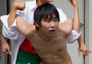 須賀健太が全身剃毛で挑む 『スイートプールサイド』6月14日公開