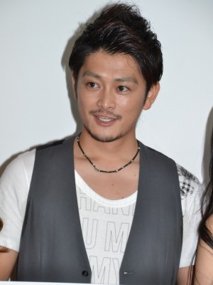 川村陽介(オラオラ君役)、『アラサーちゃん 無修正』試写会に登壇