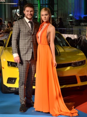 『トランスフォーマー/ロストエイジ』ジャパンプレミアに登場したジャック・レイナー、ニコラ・ペルツ