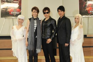 黒田有彩、悠未ひろ、GACKT、川崎麻世、初音、舞台『MOON SAGA‐義経秘伝‐第二章』会見に出席