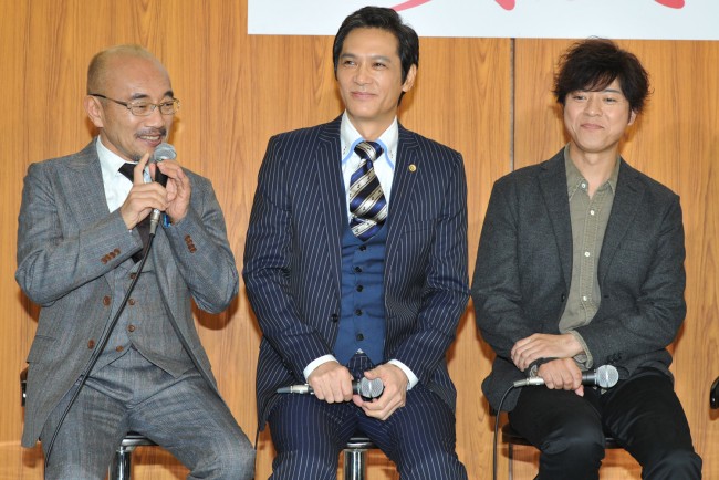『女はそれを許さない』制作発表会に出席した竹中直人、加藤雅也、上川隆也
