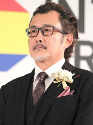 吉田鋼太郎、「東京ドラマアウォード2014」助演男優賞(NHK『花子とアン』)