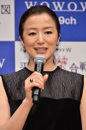 鈴木京香、連続ドラマW『平成猿蟹合戦図』第1話完成試写会にて