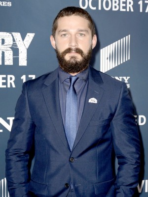 米GQ誌が選ぶ「最も影響力のない人物」:シャイア・ラブーフ