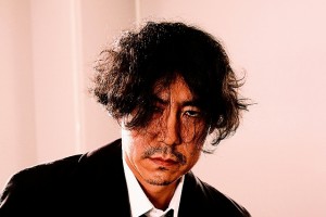 『エイプリルフールズ』 過去に囚われた刑事(高嶋政伸)