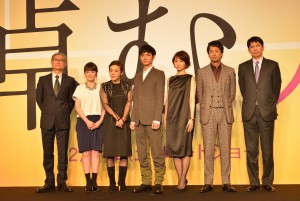 『悼む人』完成報告会見にて