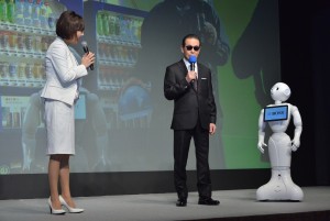 高橋真麻、 タモリ、Pepper、サントリーコーヒー BOSS 新キャンペーン・新CM発表会にて