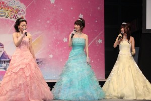 『プリキュア』合同記者会見に登場した嶋村侑、浅野真澄、山村響