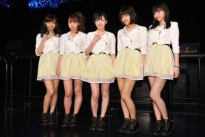 宮崎由加、高木紗友希、宮本佳林、金澤朋子、植村あかり