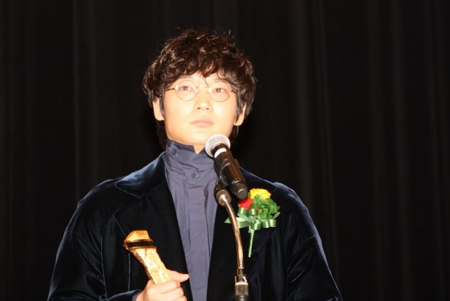 綾野剛、「第88回 キネマ旬報ベスト・テン表彰式」に出席