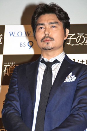 小澤征悦、連続ドラマW『硝子の葦』完成披露試写イベントにて