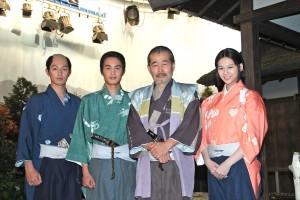 NHK木曜時代劇『かぶき者 慶次』スタジオ取材会の様子