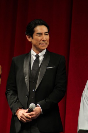 『エイプリルフールズ』完成披露試写会に登壇した高嶋政伸