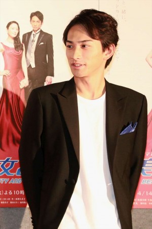 町田啓太、『美女と男子』記者会見にて