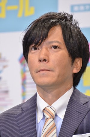 『戦う!書店ガール』制作発表記者会見に登場した田辺誠一