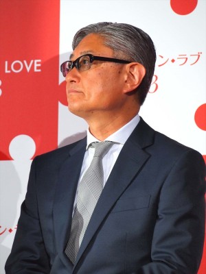 『イニシエーション・ラブ』完成報告会見に登壇した堤幸彦監督