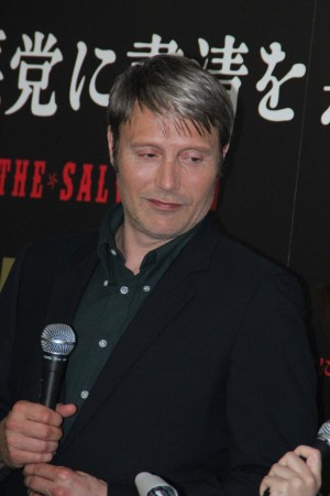 『悪党に粛清を』日本最速上映会に出席したマッツ・ミケルセン