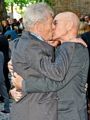 相変わらず恋人同士のように仲の良いイアン・マッケランとパトリック・スチュワート