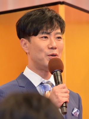『真田丸』出演者発表会見に出席した藤井隆