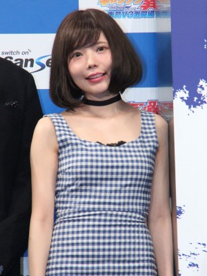 キャプテン翼ファンフェスタ2015に出席した益若つばさ