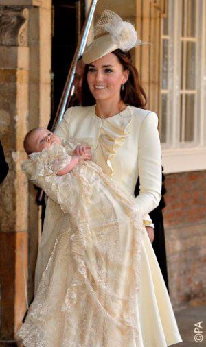 ウィリアム王子&キャサリン妃の間に誕生した、ジョージ王子