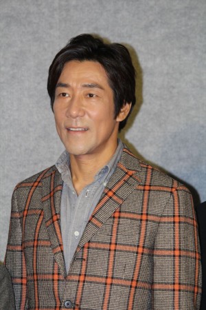 NHK木曜時代劇『ぼんくら2』の記者会見に出席した岸谷五郎