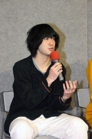 BSプレミアム『まれ~また会おうスペシャル~』試写会後の会見に登壇した渡辺大知