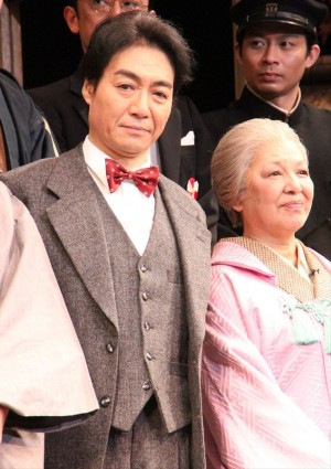 『放浪記』千秋楽カーテンコールの様子