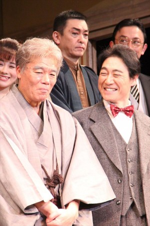 『放浪記』千秋楽カーテンコールの様子