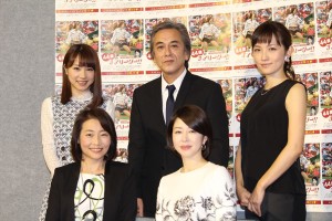 『44歳のチアリーダー!!』完成試写会の様子