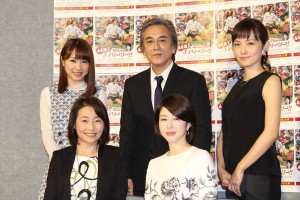 『44歳のチアリーダー!!』完成試写会の様子