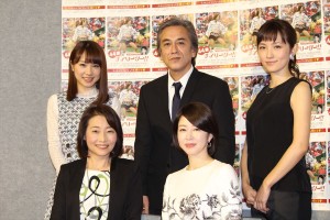 『44歳のチアリーダー!!』完成試写会の様子