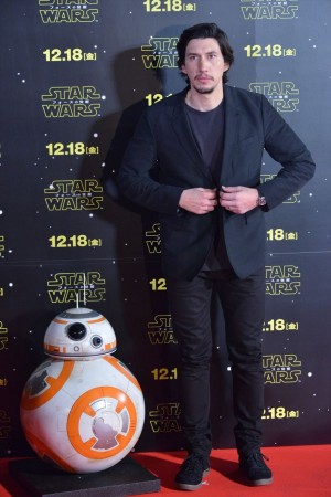アダム・ドライバー、『スター・ウォーズ/フォースの覚醒』ジャパンプレミアにて