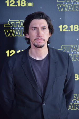 アダム・ドライバー、『スター・ウォーズ/フォースの覚醒』ジャパンプレミアにて