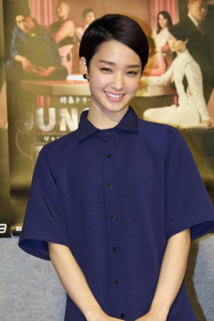ドラマ『ジャングル・フィーバー』の完成試写会に出席した剛力彩芽