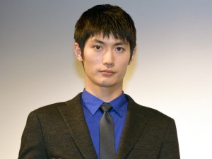三浦春馬、『わたしを離さないで』舞台挨拶に出席