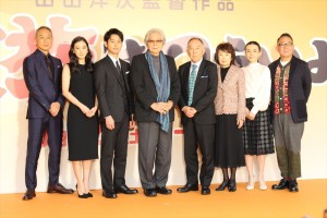 映画『家族はつらいよ』完成報告会見の様子