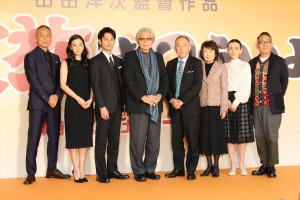 映画『家族はつらいよ』完成報告会見の様子