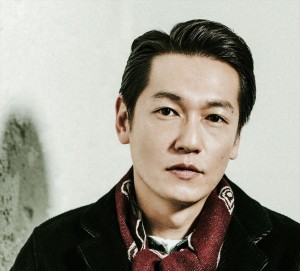 『コントレール~罪と恋~』に出演する井浦新