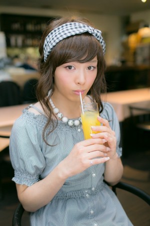 中村倫也が女装姿に!/『お義父さんと呼ばせて』第5話より