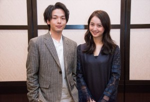 『星ガ丘ワンダーランド』中村倫也&佐々木希インタビュー