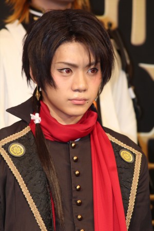 ミュージカル『刀剣乱舞』 ~阿津賀志山異聞~製作発表会見に登壇した佐藤流司